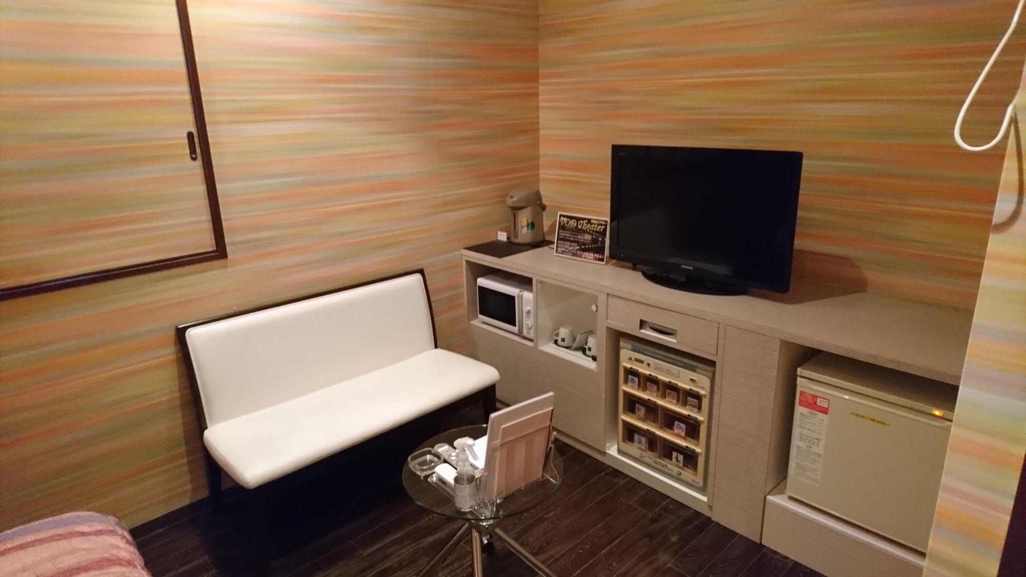 Hotel Eris Hakata (Adults Only) Fukuoka  Bagian luar foto
