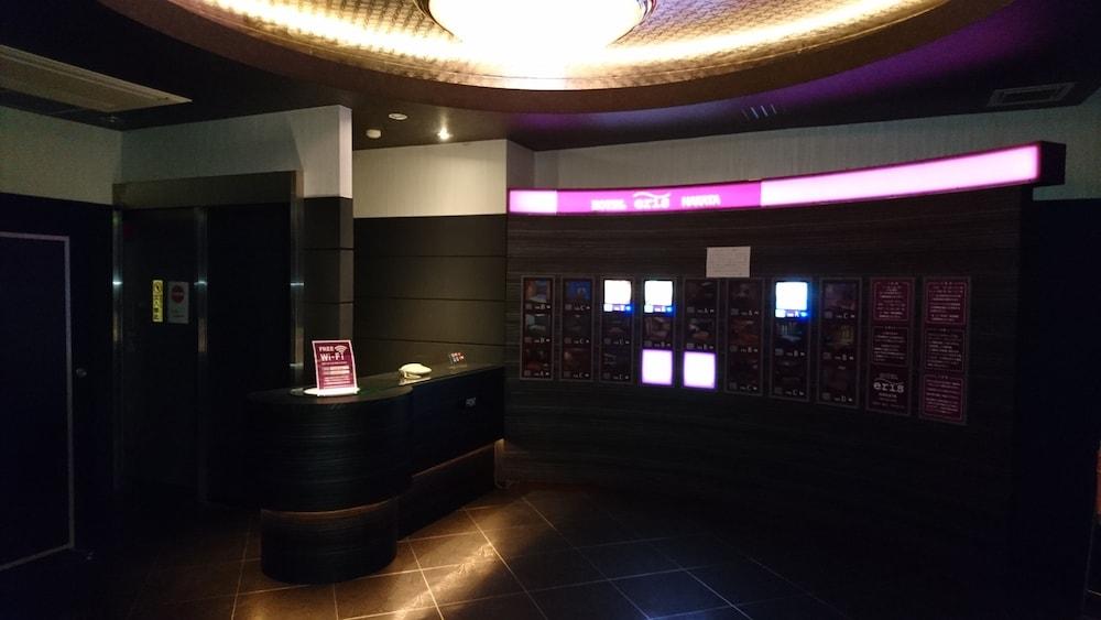 Hotel Eris Hakata (Adults Only) Fukuoka  Bagian luar foto