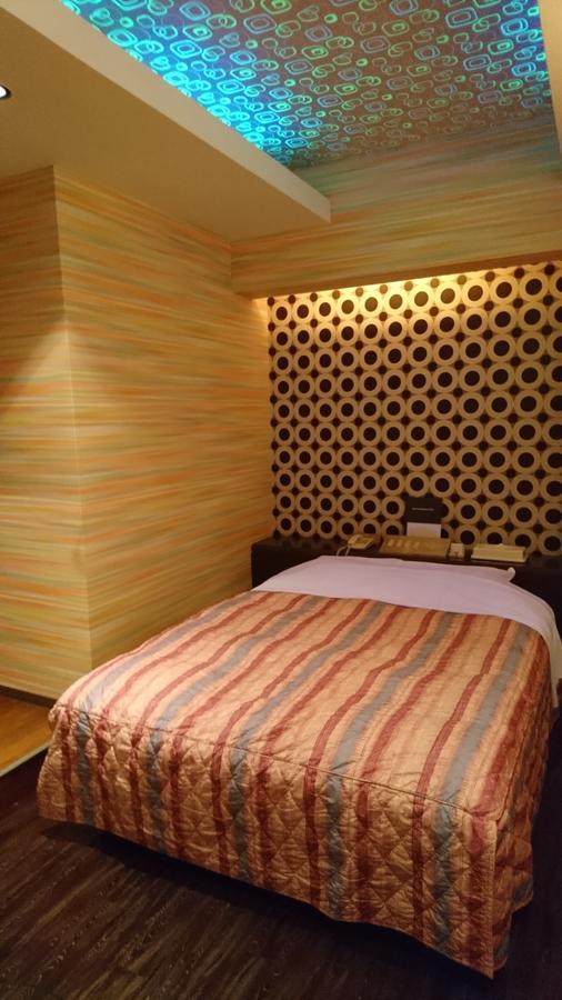 Hotel Eris Hakata (Adults Only) Fukuoka  Bagian luar foto