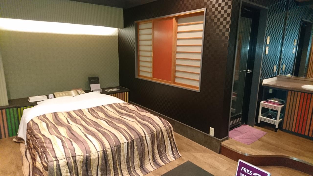 Hotel Eris Hakata (Adults Only) Fukuoka  Bagian luar foto