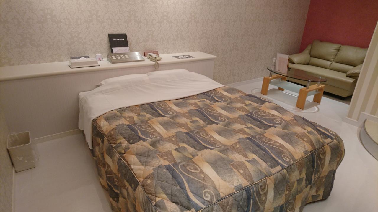 Hotel Eris Hakata (Adults Only) Fukuoka  Bagian luar foto