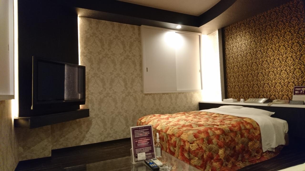 Hotel Eris Hakata (Adults Only) Fukuoka  Bagian luar foto